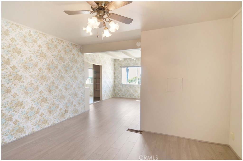 31613 Scenic Drive, Laguna Beach CA 92651 - photo 16
