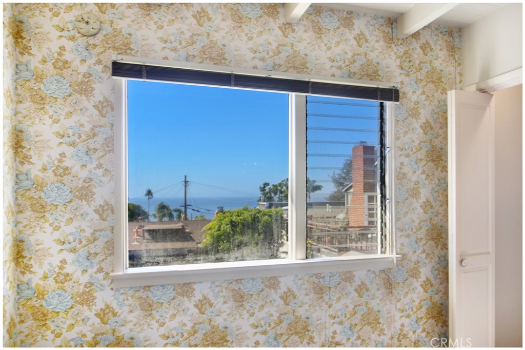 31613 Scenic Drive, Laguna Beach CA 92651 - photo 22