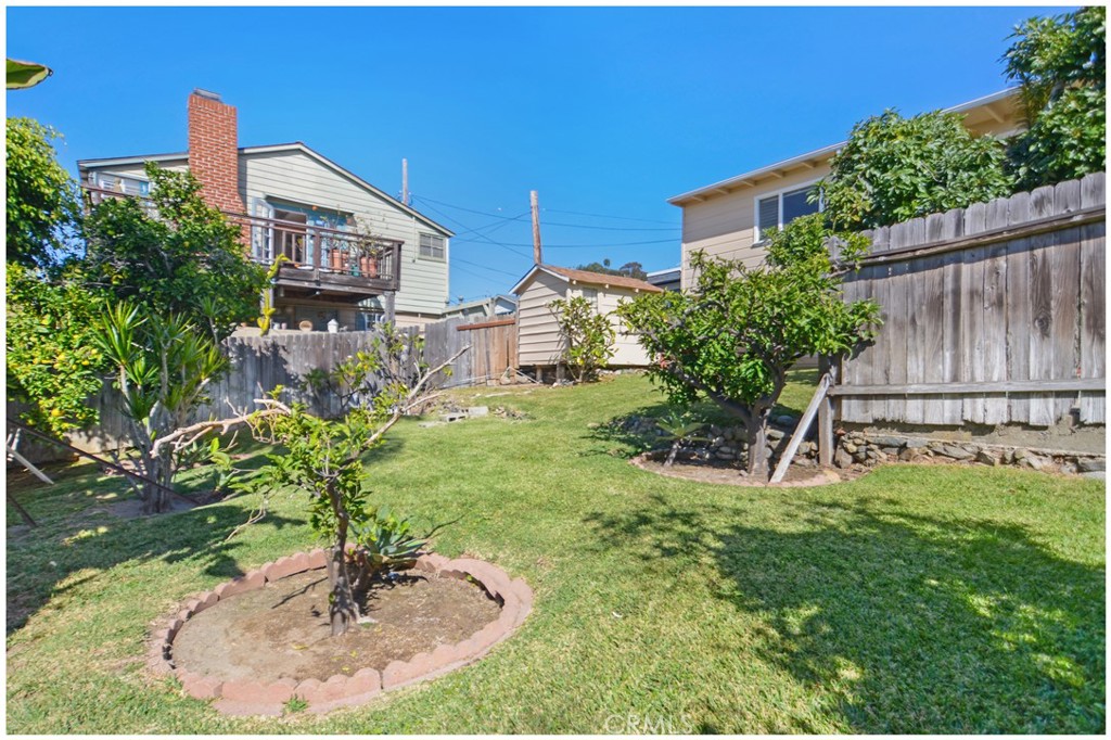 31613 Scenic Drive, Laguna Beach CA 92651 - photo 28