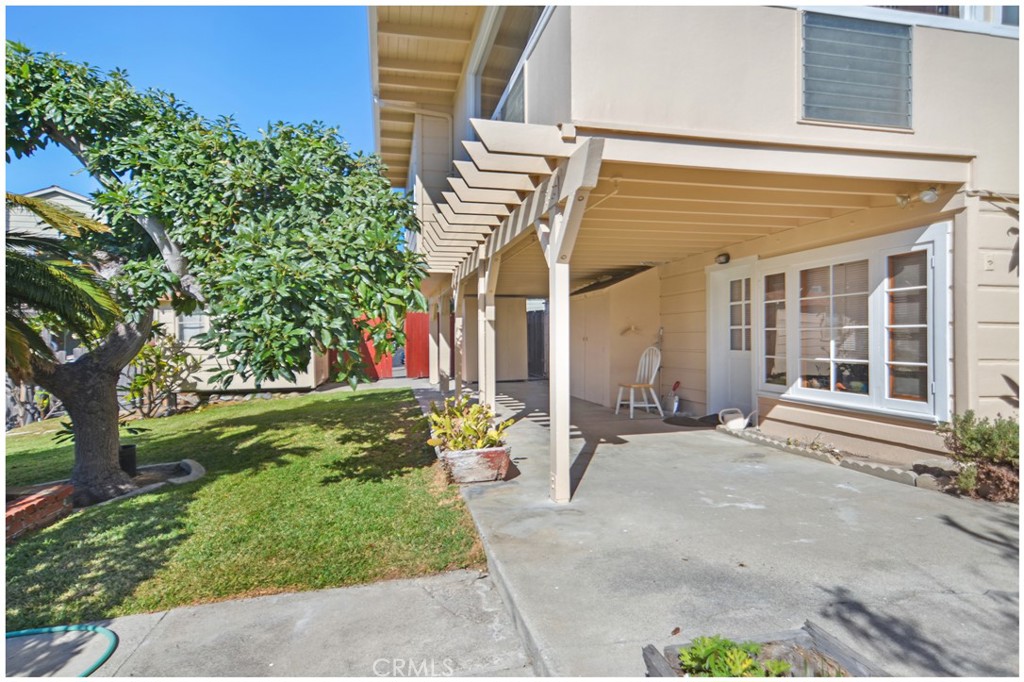 31613 Scenic Drive, Laguna Beach CA 92651 - photo 33