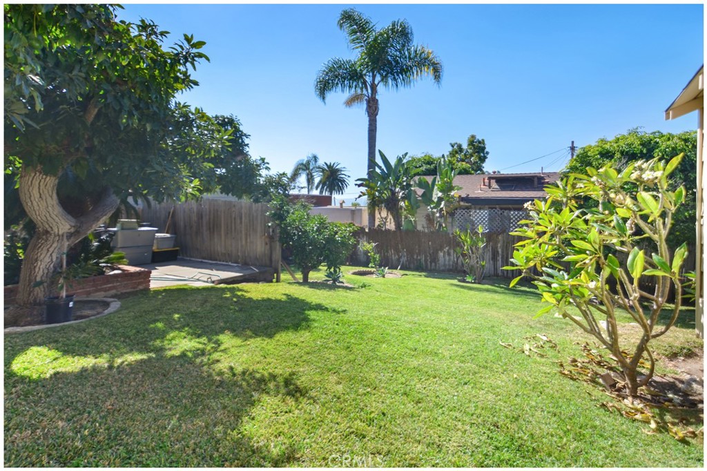 31613 Scenic Drive, Laguna Beach CA 92651 - photo 35