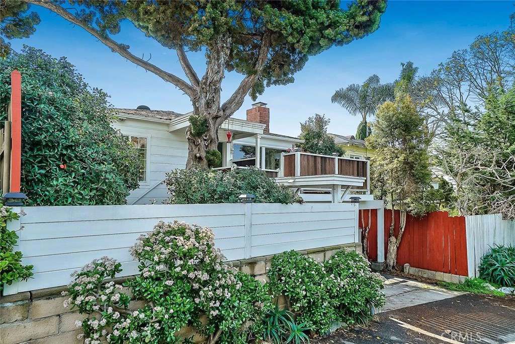 31618 2nd Avenue, Laguna Beach CA 92651 - photo 1