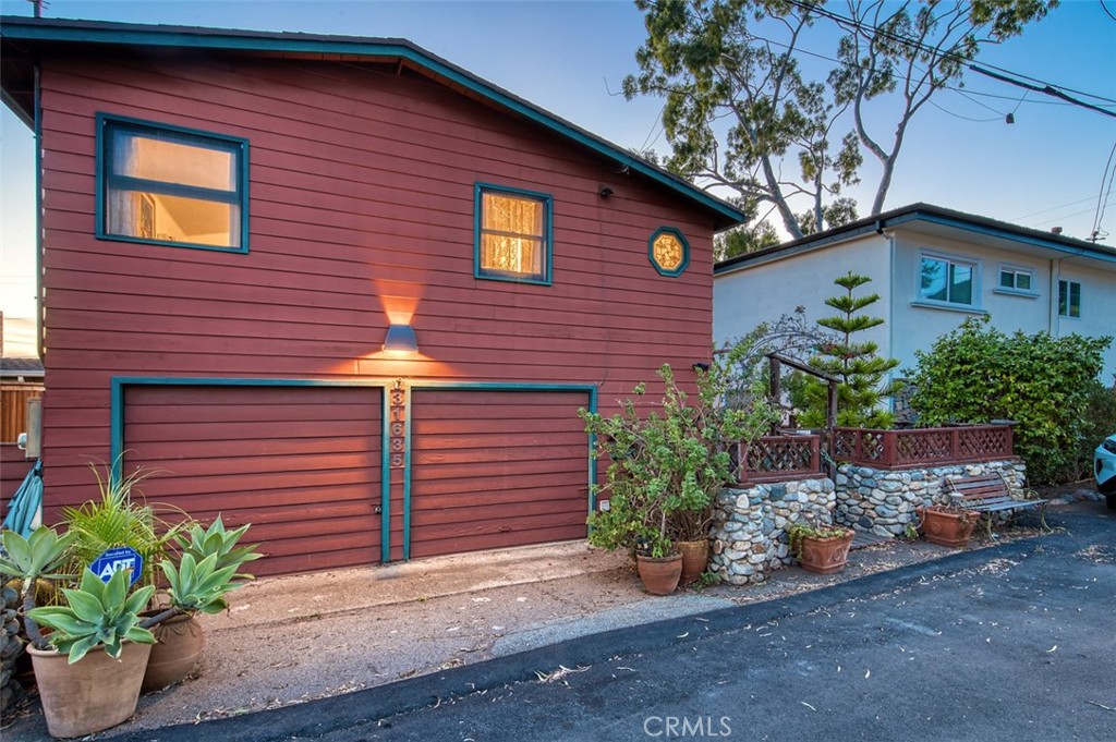 31635 Wildwood Road, Laguna Beach CA 92651 - photo 1