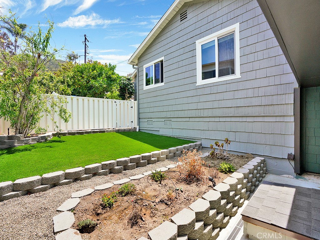 31641 3rd Avenue B, Laguna Beach CA 92651 - photo 16