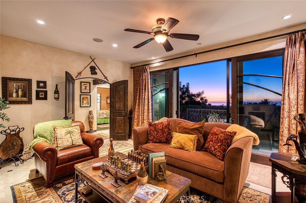 31641 Mar Vista Avenue, Laguna Beach CA 92651 - photo 25