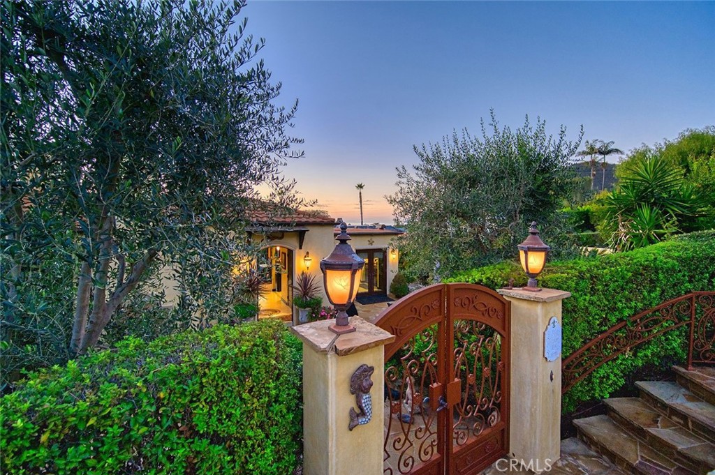 31641 Mar Vista Avenue, Laguna Beach CA 92651 - photo 43
