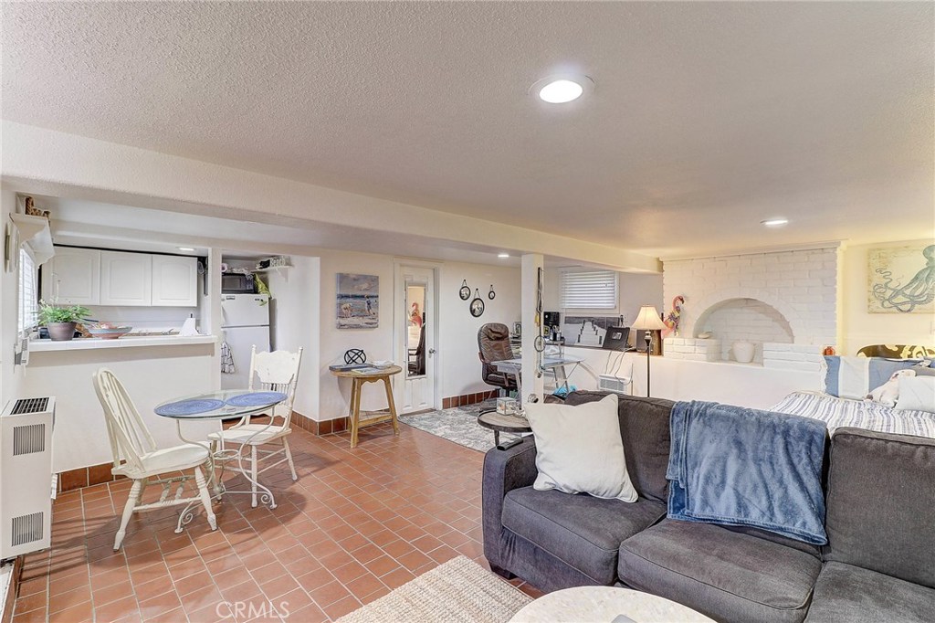 31645 2nd Avenue, Laguna Beach CA 92651 - photo 1
