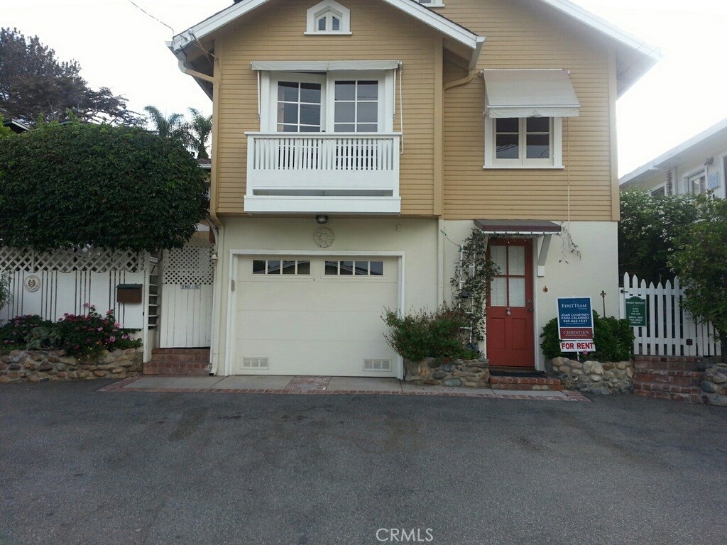 31652 Fairview Road UPPER, Laguna Beach CA 92651 - photo 1