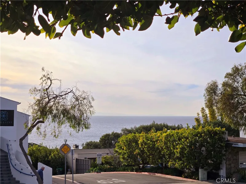 31658 Coast C, Laguna Beach, CA 92651