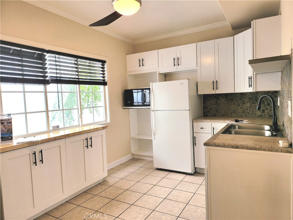31658 Coast C, Laguna Beach CA 92651 - photo 4