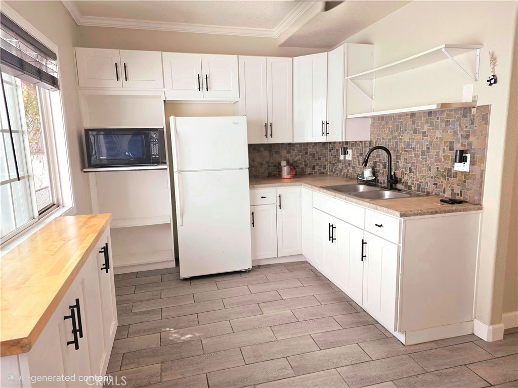 31658 Coast C, Laguna Beach CA 92651 - photo 3