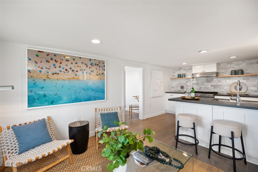 Unfurnished Lease - 31666 Wildwood, Lower Unit Road, Laguna Beach CA 92651 - photo 1