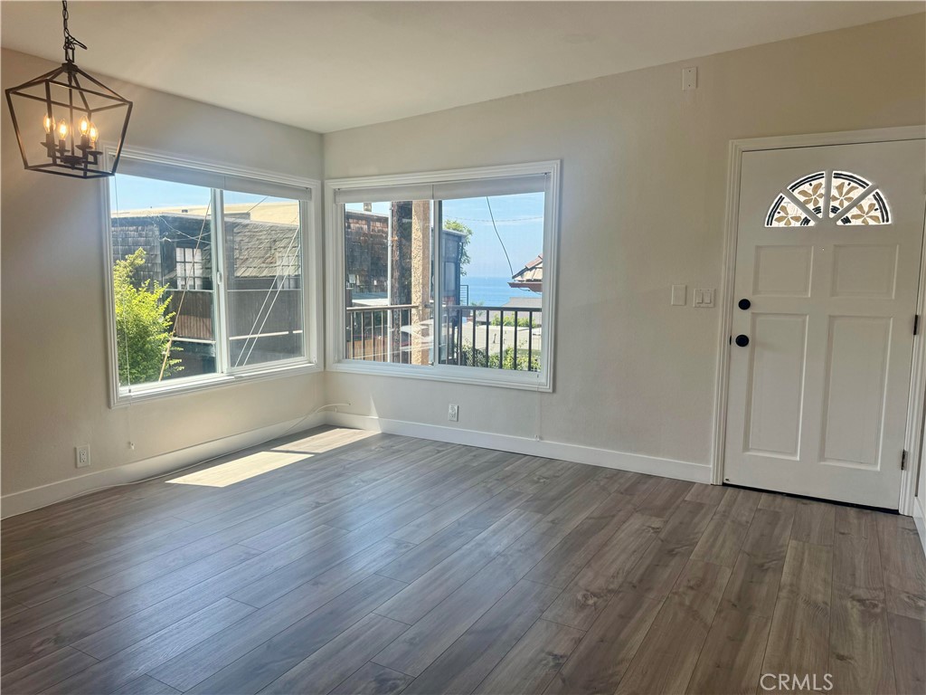 31671 Seacove, Laguna Beach CA 92651 - photo 1