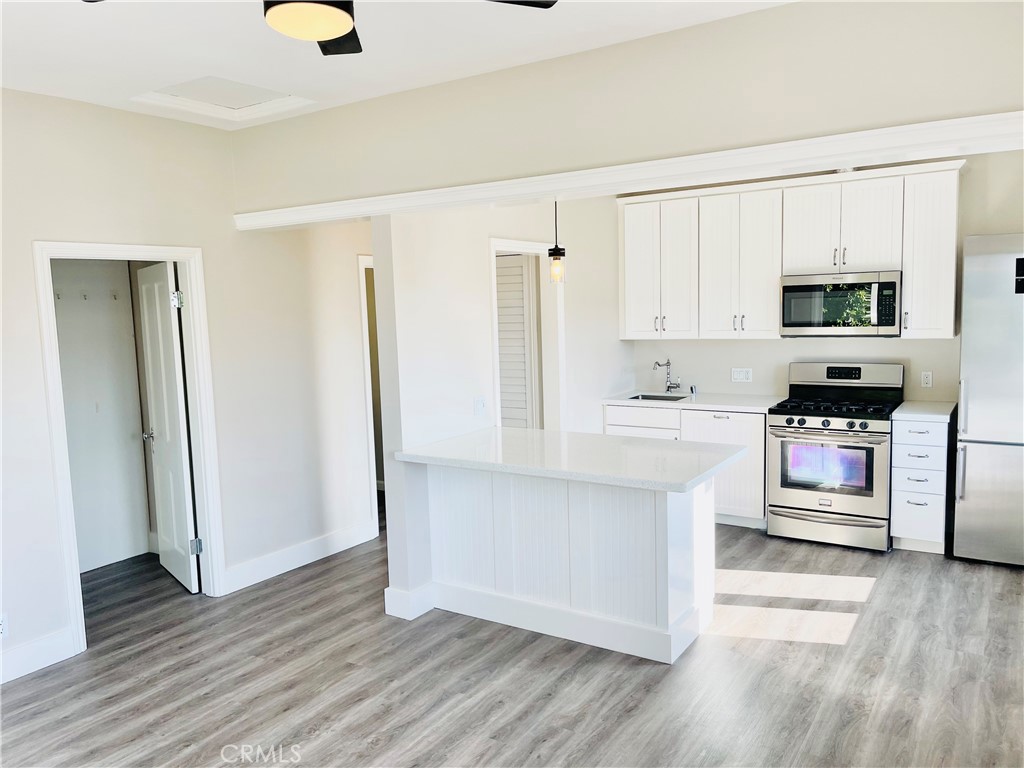 31674 Coast Highway B, Laguna Beach CA 92651 - photo 1