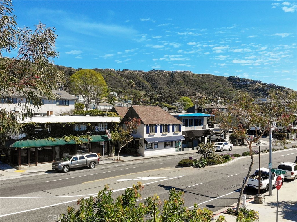 31674 Coast, Laguna Beach CA 92651 - photo 1