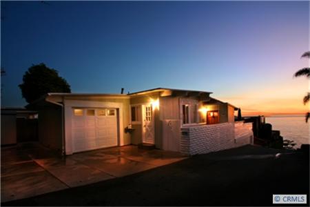 Charming South Laguna beach cottage located on the ocean side of PCH - 31674 SEACOVE Drive, Laguna Beach CA 92651 - photo 1