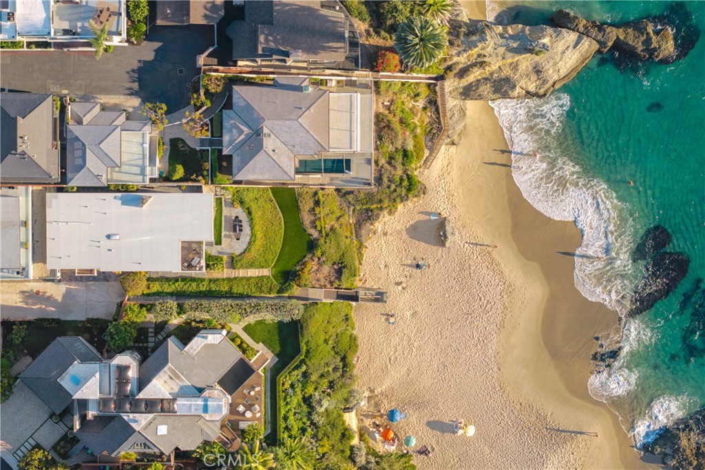 31678 Seacove Drive, Laguna Beach CA 92651 - photo 1