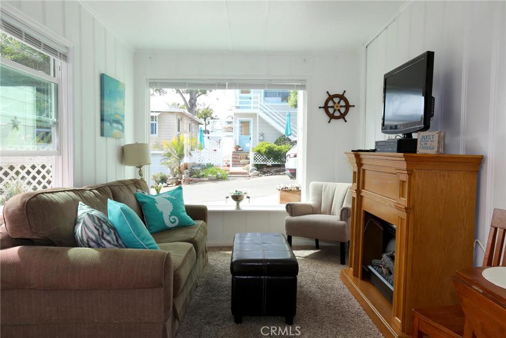 31692 3rd Avenue LOWER, Laguna Beach CA 92651 - photo 1