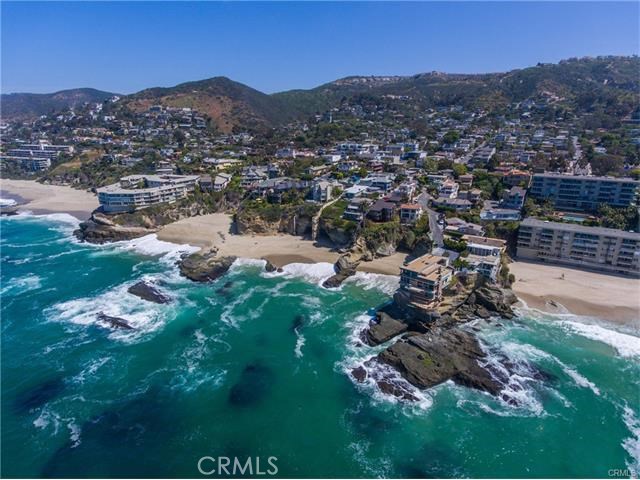 31695 Seacliff Drive, Laguna Beach CA 92651 - photo 1