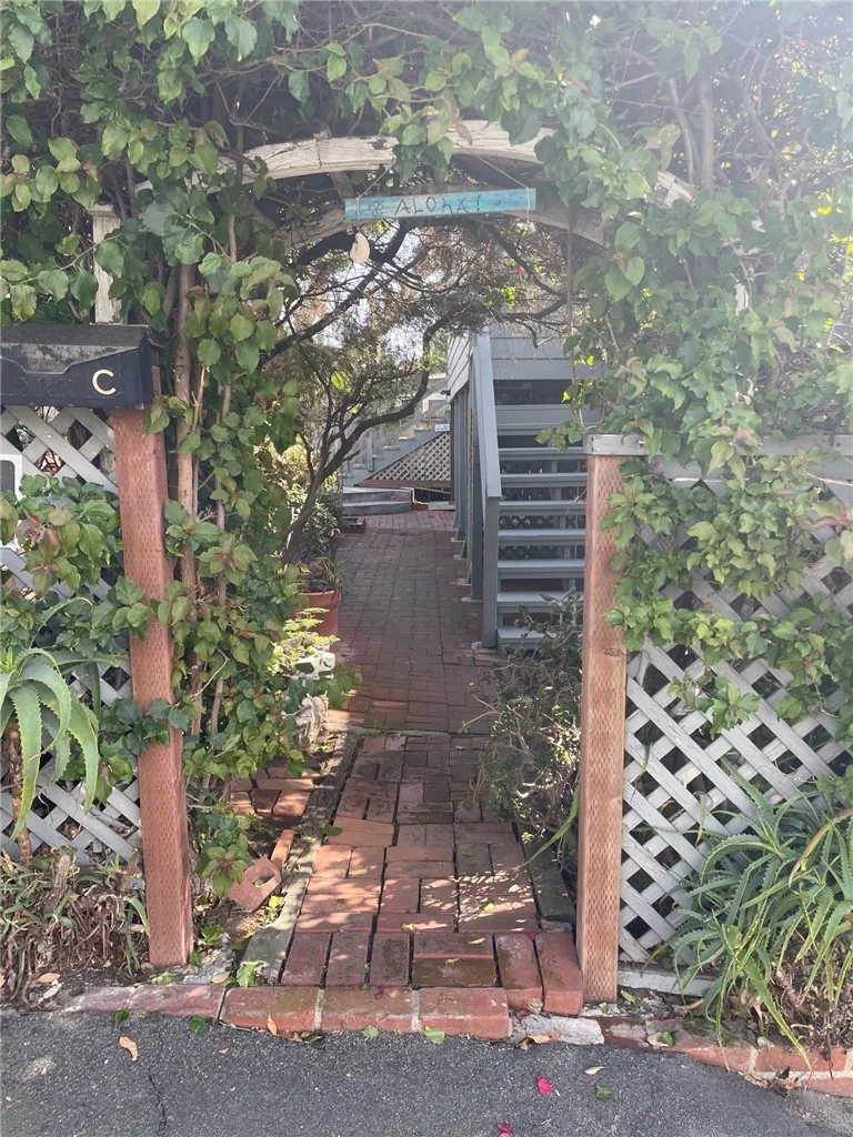31696 Third Ave C, Laguna Beach