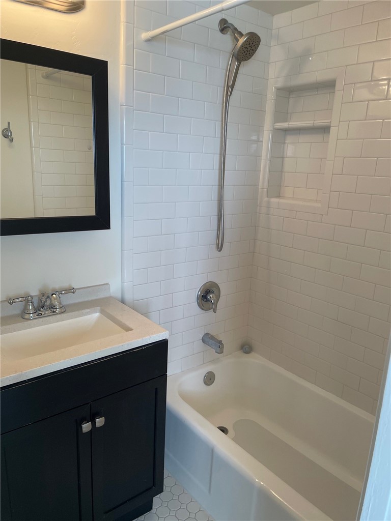 Bathroom - 31696 Third Ave C, Laguna Beach CA 92651 - photo 15