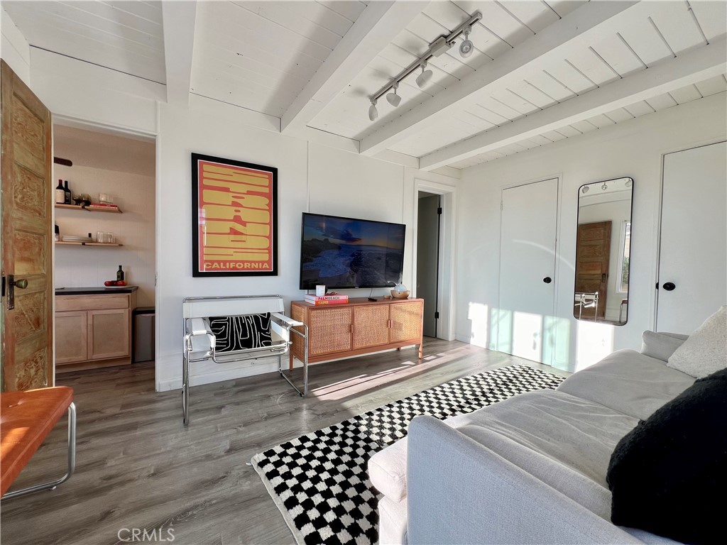 31711 Fairview Road B, Laguna Beach CA 92651 - photo 1