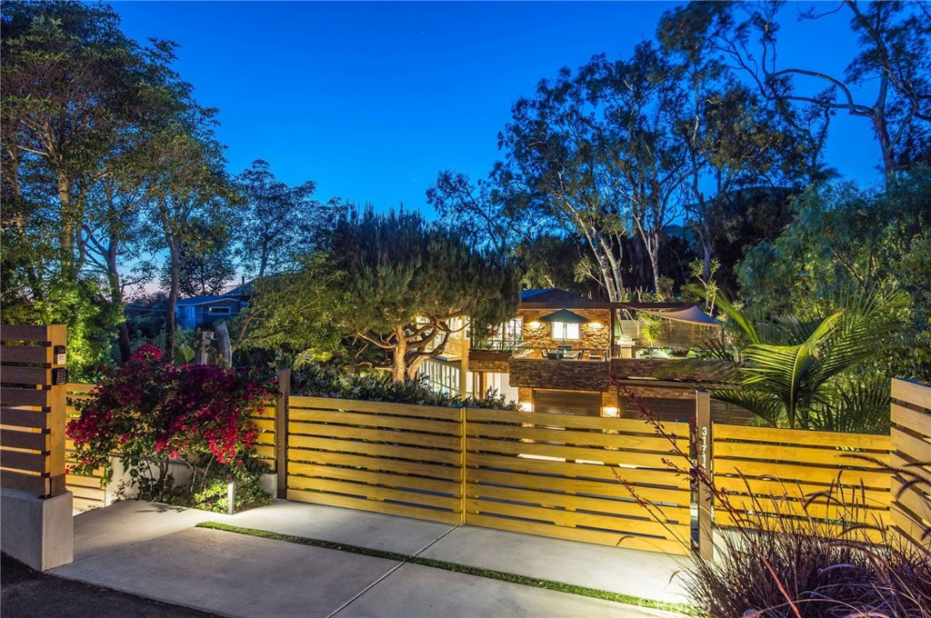 31711 Mar Vista Avenue, Laguna Beach CA 92651 - photo 1