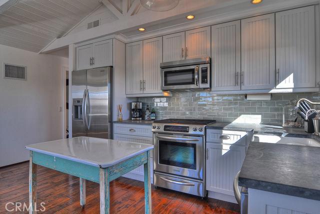 31716 S COAST Highway upper, Laguna Beach CA 92651 - photo 1