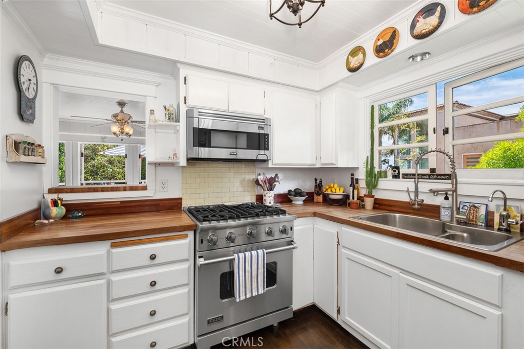 31722 Seacliff, Laguna Beach CA 92651 - photo 10