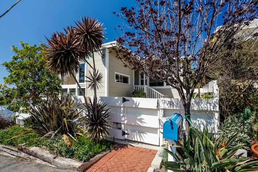 31725 4th Avenue, Laguna Beach CA 92651 - photo 1