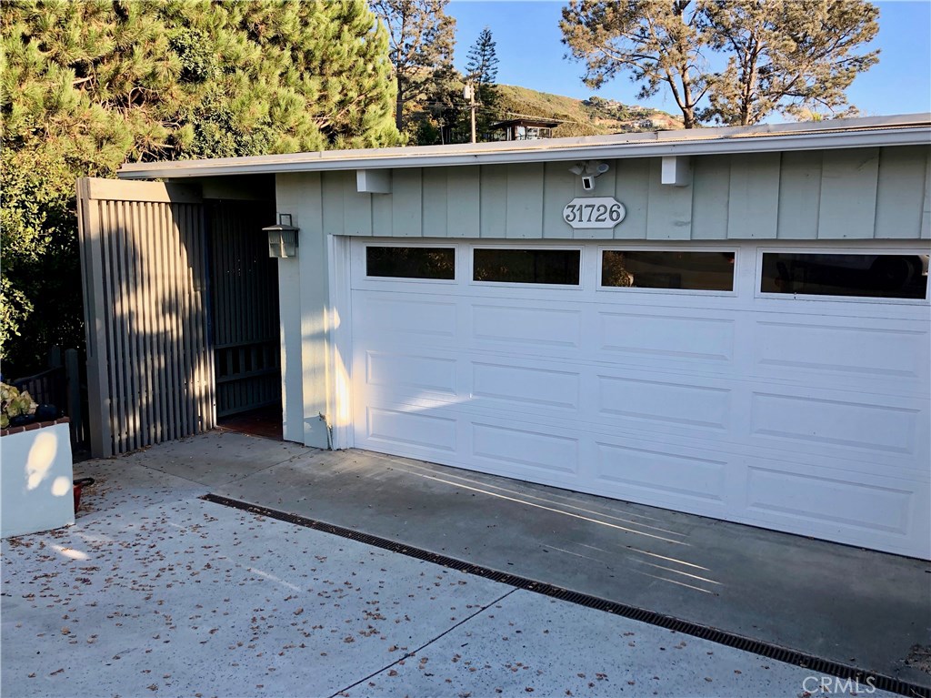 31726 4th Avenue, Laguna Beach CA 92651 - photo 1