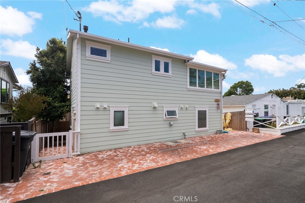 31729 Fairview Rd. #Lower Left, Laguna Beach CA 92651 - photo 1