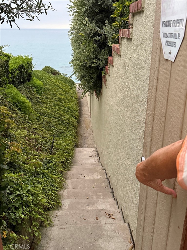PRIVATE ACCESS GATE OPEN -STAIRS TO THE BEACH - 31731 Seacove, Laguna Beach CA 92651 - photo 73