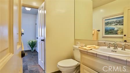 31736 Seacliff Drive, Laguna Beach CA 92651 - photo 9