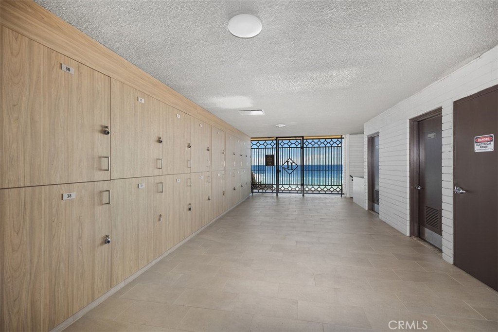 Beach Locker conveniently located near Condo - 31755 Coast 106, Laguna Beach CA 92651 - photo 29