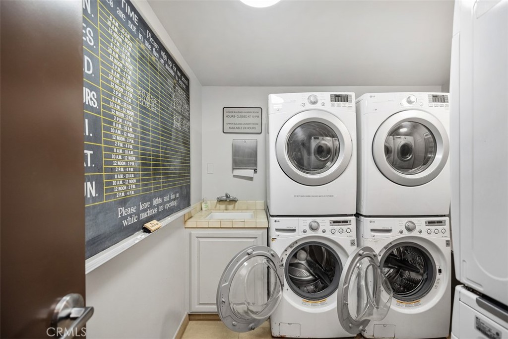 Community Laundry Room close by - 31755 Coast 106, Laguna Beach CA 92651 - photo 30