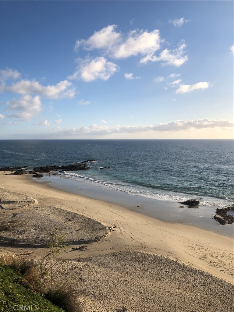 31755 Coast 305, Laguna Beach CA 92651 - photo 9