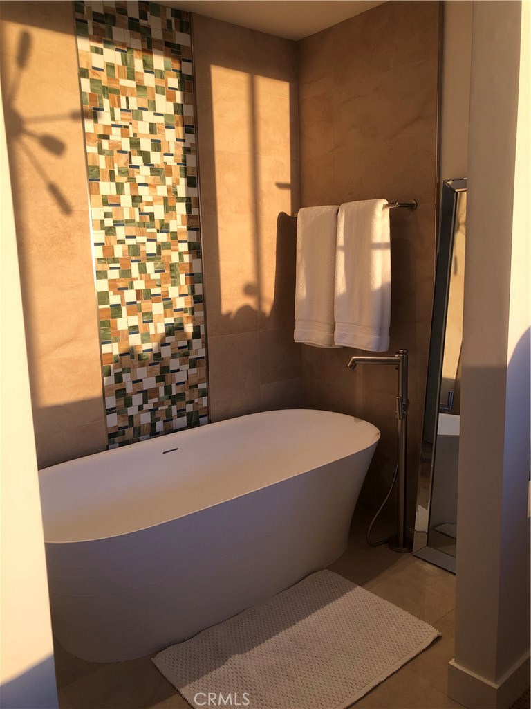 31755 Coast 305, Laguna Beach CA 92651 - photo 16