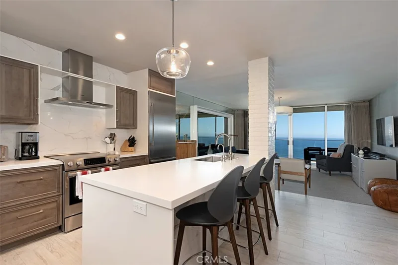 31755 Coast 403, Laguna Beach