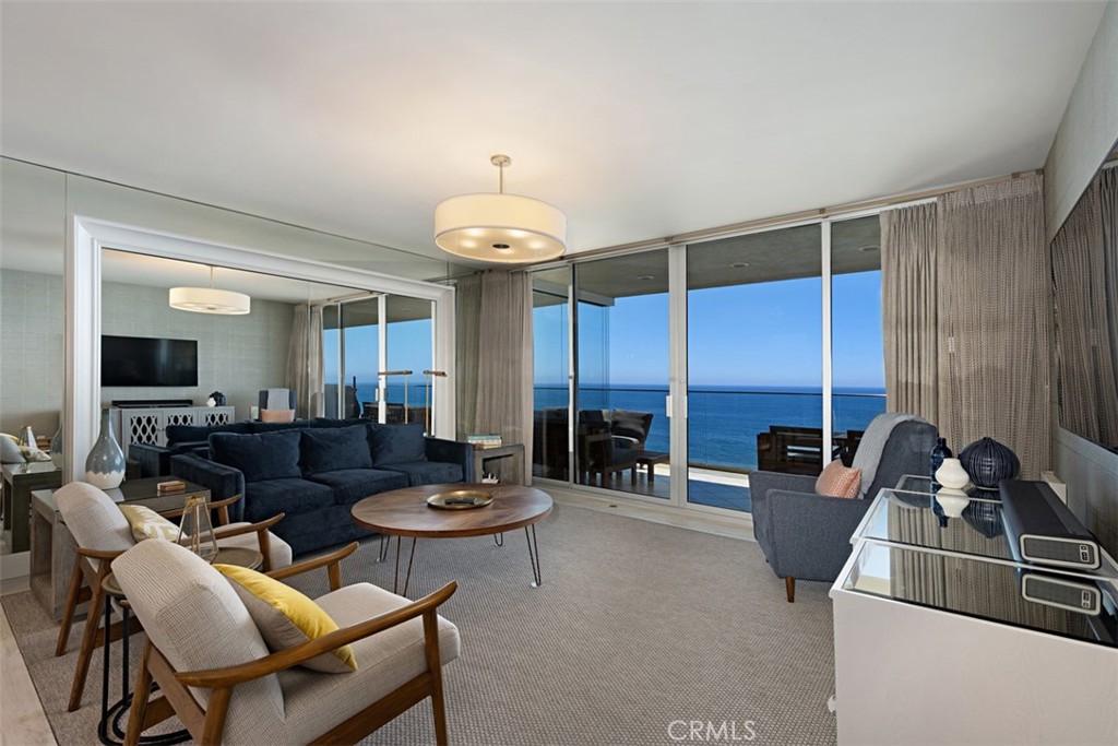 31755 Coast 403, Laguna Beach CA 92651 - photo 3