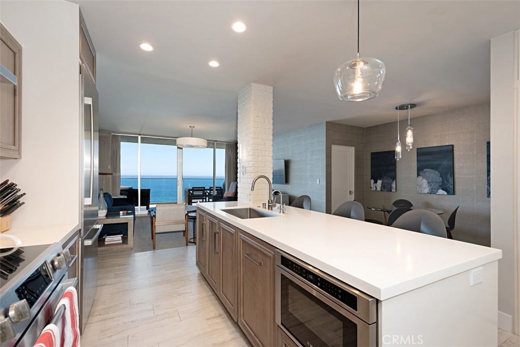 31755 Coast 403, Laguna Beach CA 92651 - photo 6