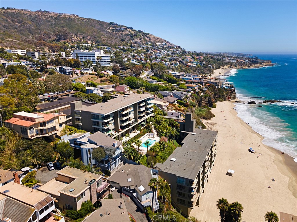 31755 Coast 403, Laguna Beach CA 92651 - photo 33
