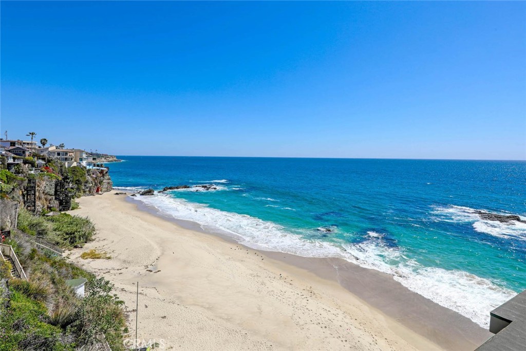 31755 Coast 412, Laguna Beach CA 92651 - photo 2