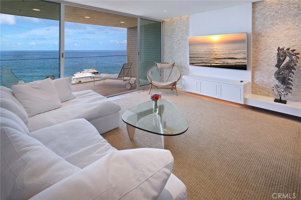 31755 Coast Hwy 305, Laguna Beach CA 92651 - photo 1