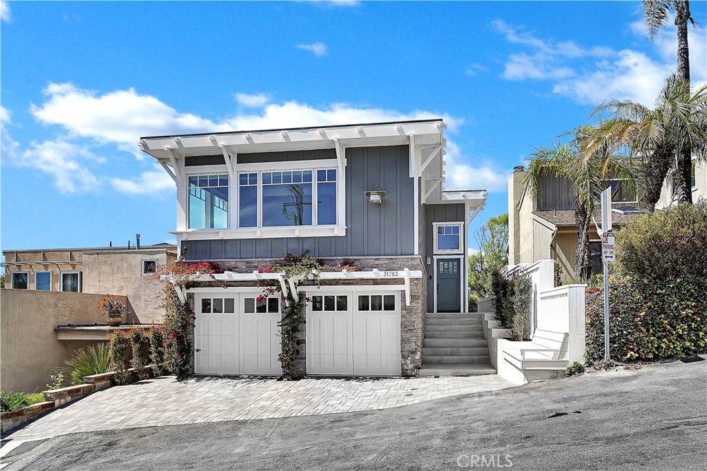 Charming, Ocean View, Craftsman Style Home In South Laguna. - 31783 5th Avenue, Laguna Beach CA 92651 - photo 1