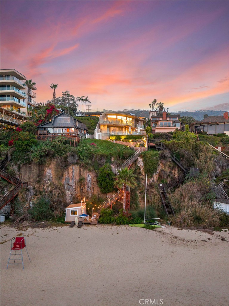 PRIVATE BLUUF AND BEACH ACCESS - 31791 Coast, Laguna Beach CA 92651 - photo 2