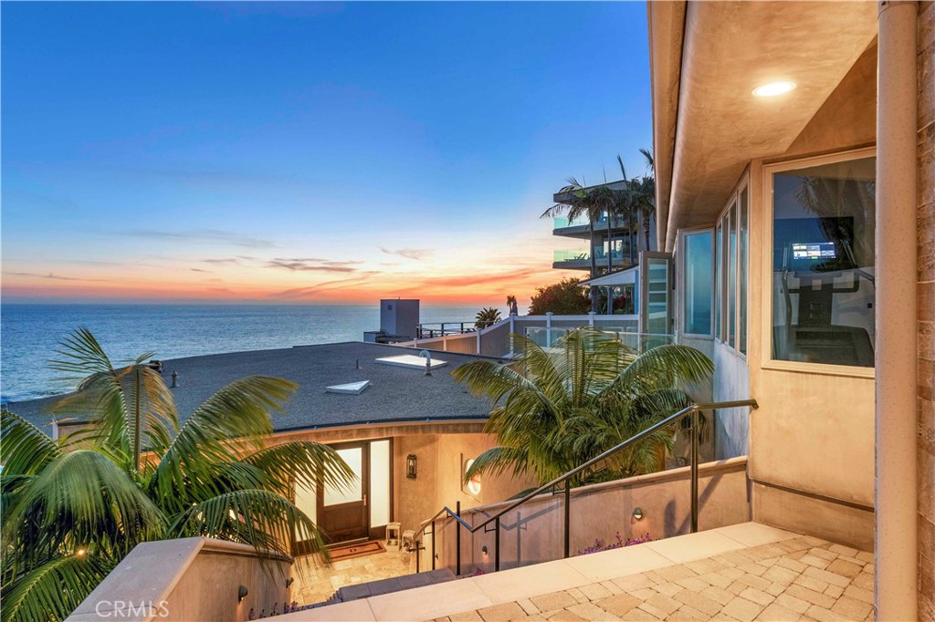 31791 Coast, Laguna Beach CA 92651 - photo 12