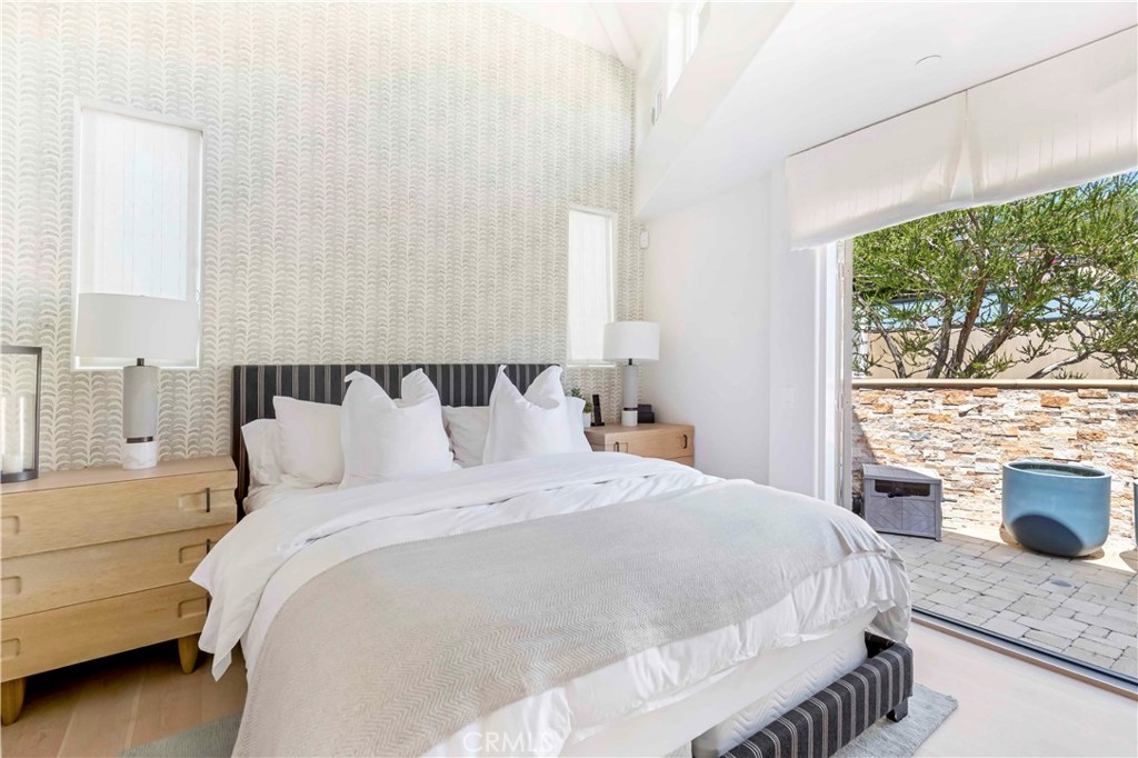 GUEST HOUSE - 31791 Coast, Laguna Beach CA 92651 - photo 58