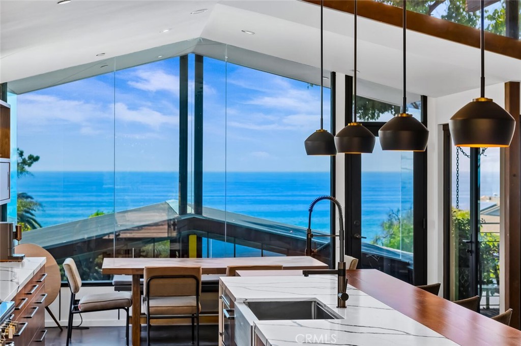 31844 Coast, Laguna Beach CA 92651 - photo 1