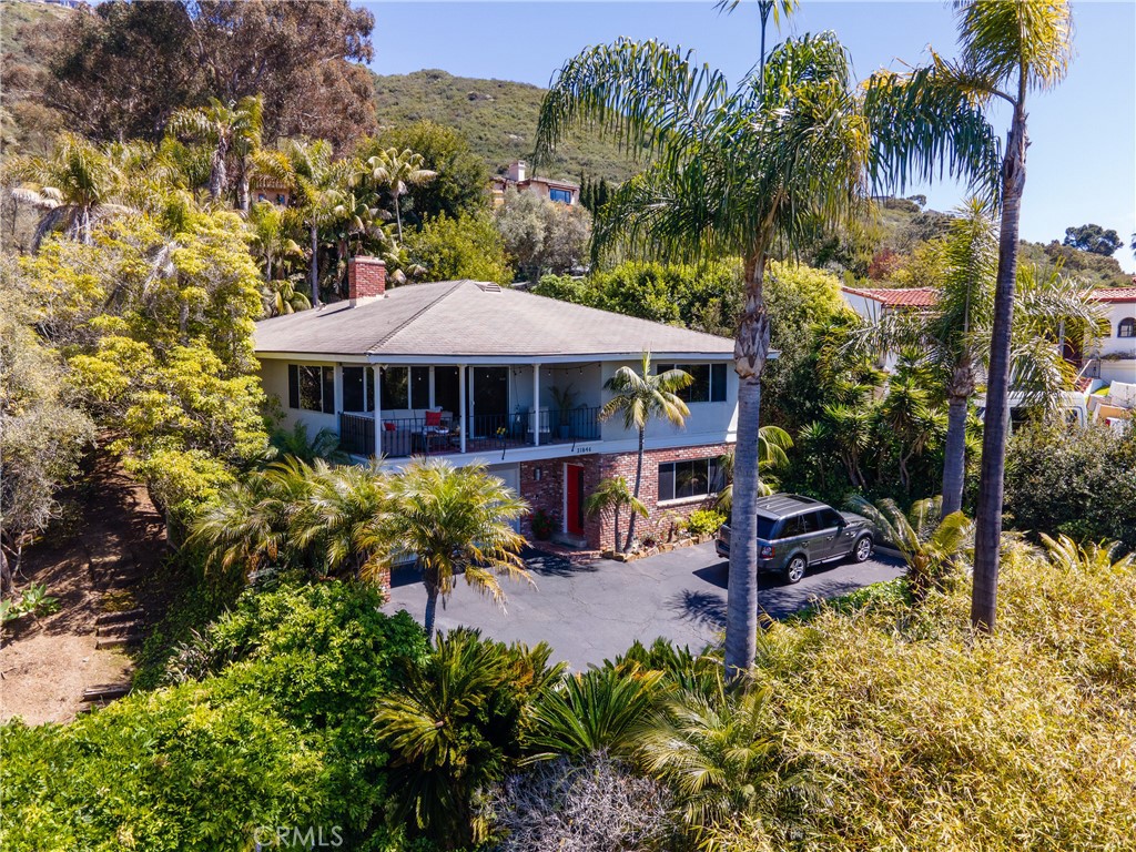 31846 Sunset Avenue, Laguna Beach CA 92651 - photo 1
